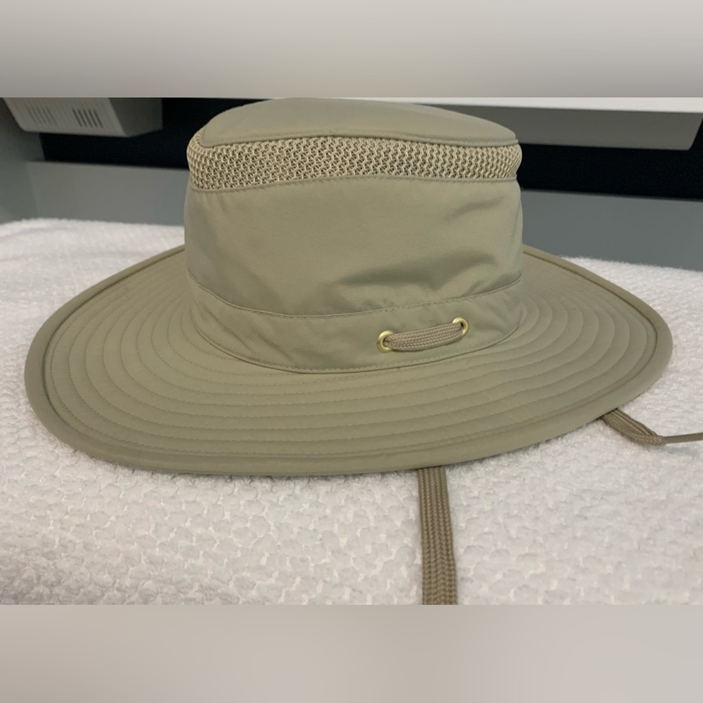 Tilley Airflo Hat for sun, pool or hiking